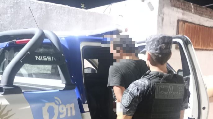En un patrullero, intentó autolesionarse: primero fue abordado por una contravención