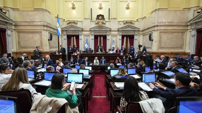 Debaten otra vez  la reforma laboral