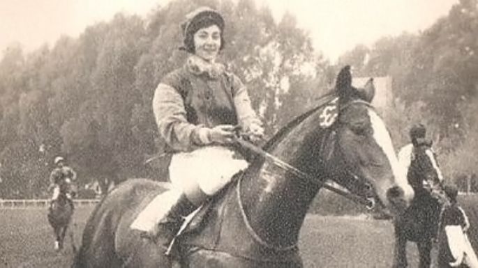 Rosario Calderón Estigarriba,  una mujer que hizo punta