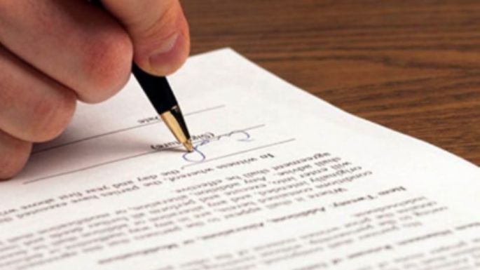 Escrituran sus viviendas