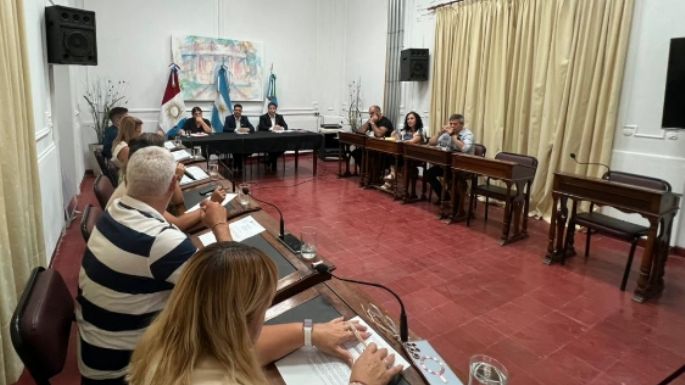 Fibra óptica: Claro usará los postes de alumbrado