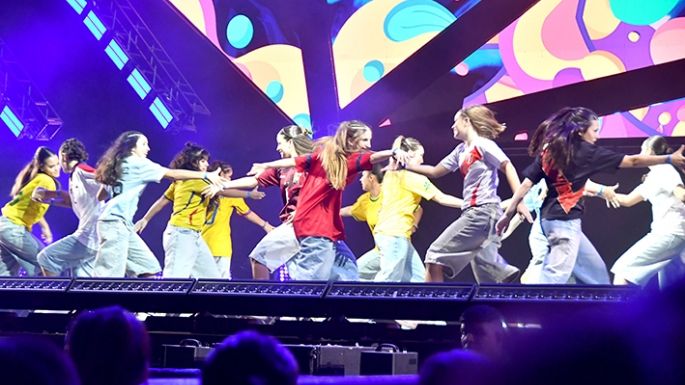 Noche ideal para bailar y perrear