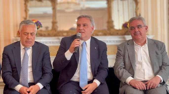 Llaryora en Estados Unidos: “Es el momento de ponerse la camiseta de Argentina”
