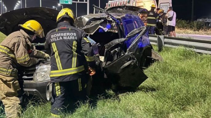 Dos accidentes en la madrugada dejaron seis personas hospitalizadas