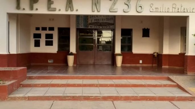 Un menor detenido por el robo a una escuela
