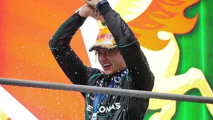 Antonelli ganó en China y Colapinto fue décimo