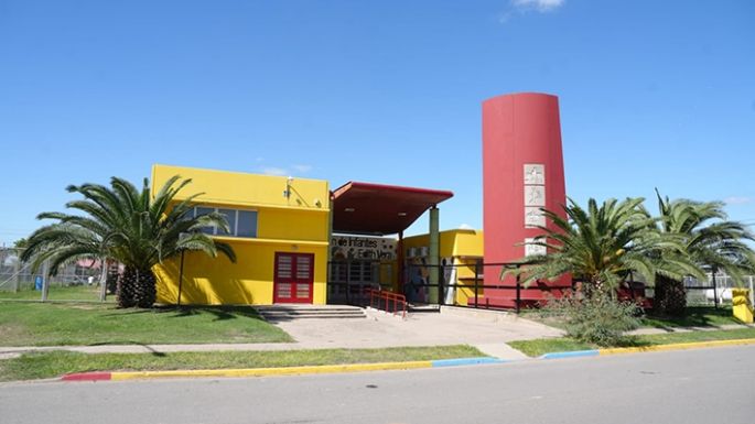 Pintura y revestimiento en 20 instituciones