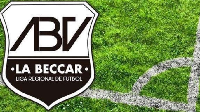 Goles villamarienses en el arranque de la Béccar