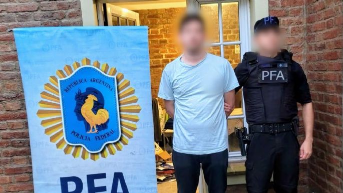 ¿Qué hicieron con el hombre acusado de publicaciones racistas y antisemitas?