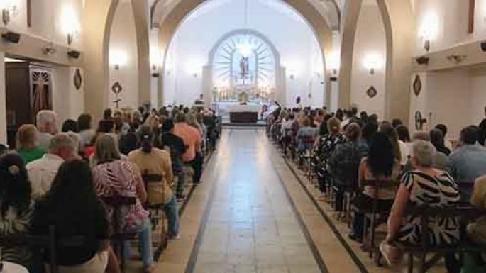 Alejandro Bossi, el cura que renovó la iglesia de un pueblo