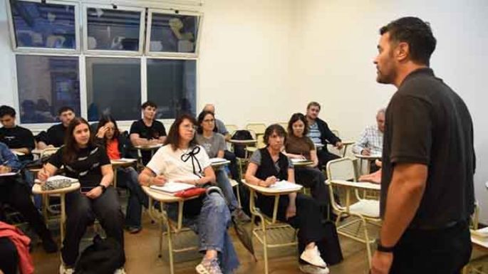 Seis idiomas se pueden estudiar en el Puicym