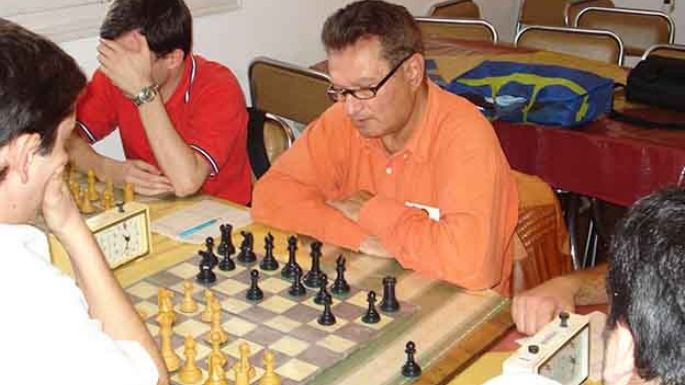 Llora el tablero, murió Aldo Calneggia