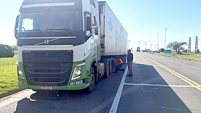 Trágico choque en un cruce de rutas en el sur provincial