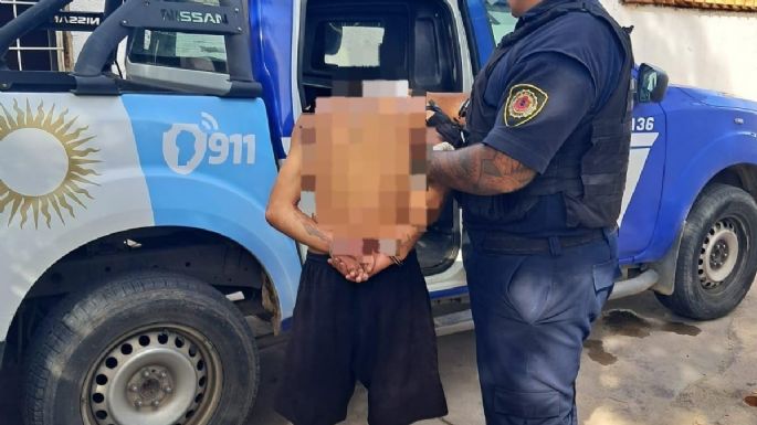 Robó una mochila con una notebook y lo detuvieron