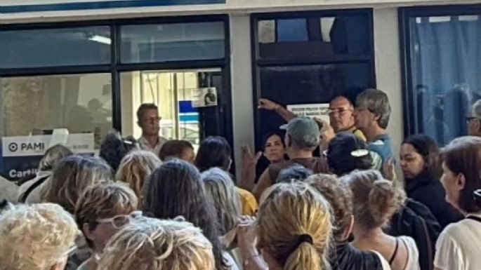 En Marcos Juárez reclamaron por la atención completa de PAMI