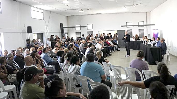 Setenta familias accedieron a la escritura de sus viviendas