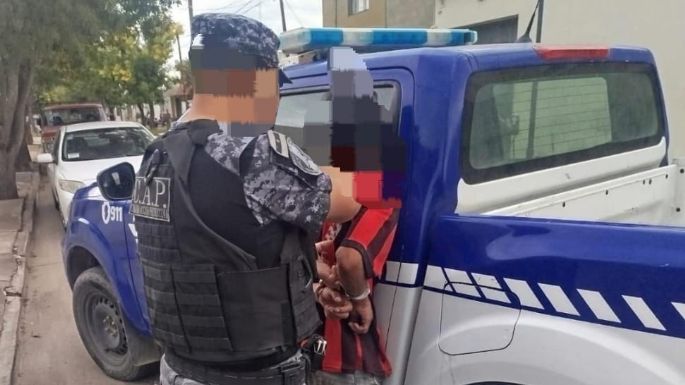 Vecino retuvo a un ladrón que ingresó a su casa