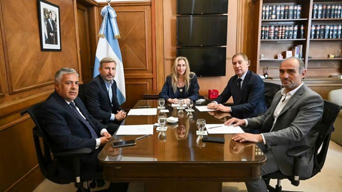 Confirmó un decreto para que provincias hagan obras en rutas