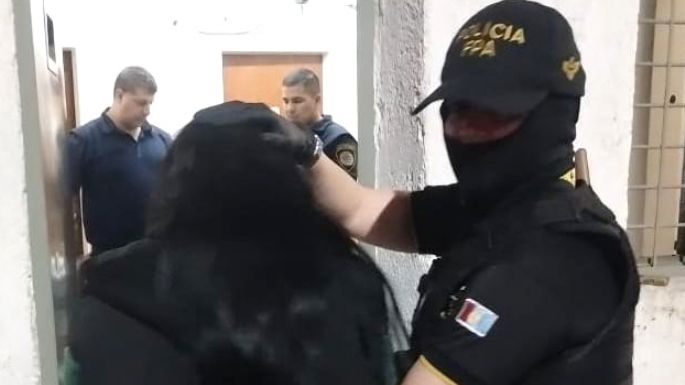 Vendía cocaína en su domicilio: presa