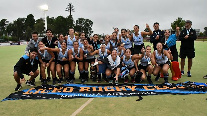 Jockey fue tercero y Liceo, campeón