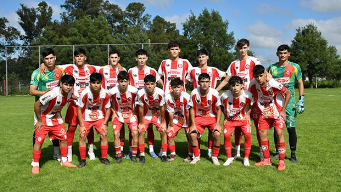 Histórica presentación de Alumni con sus juveniles