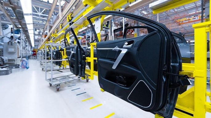 La actividad económica cayó 2,1% en febrero