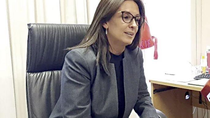 Denuncian a Companys por presunta falsedad en el inicio