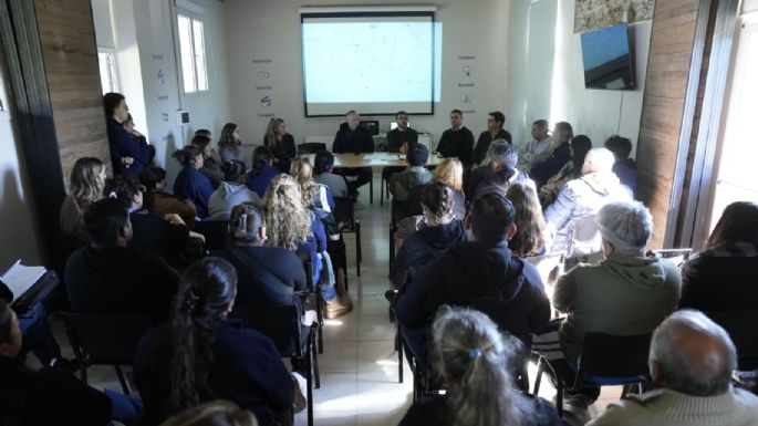 El municipio y organizaciones sociales acordaron reforzar la asistencia a sectores vulnerables y lanzar una colecta solidaria en mayo