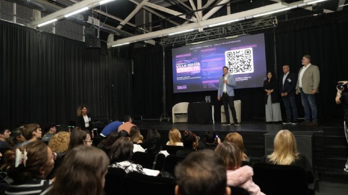 Villa María Conecta: Más de 600 personas se capacitaron en el Leonardo Favio