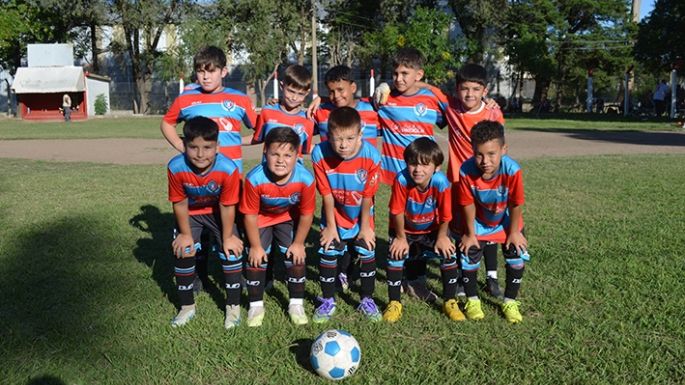 Adelantaron las niñas y hoy juegan los varones