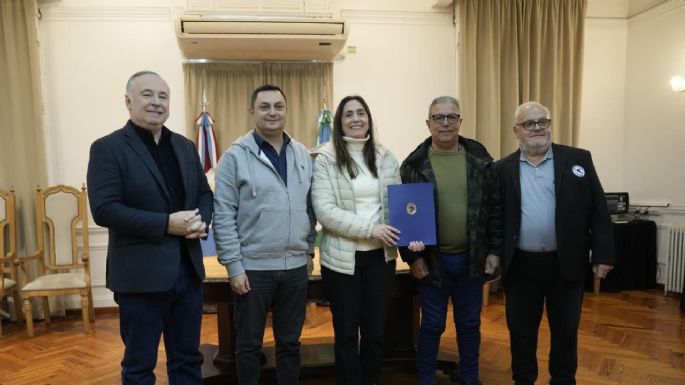 Bomberos de Villa María recibió el aporte de 40 millones del Estado provincial