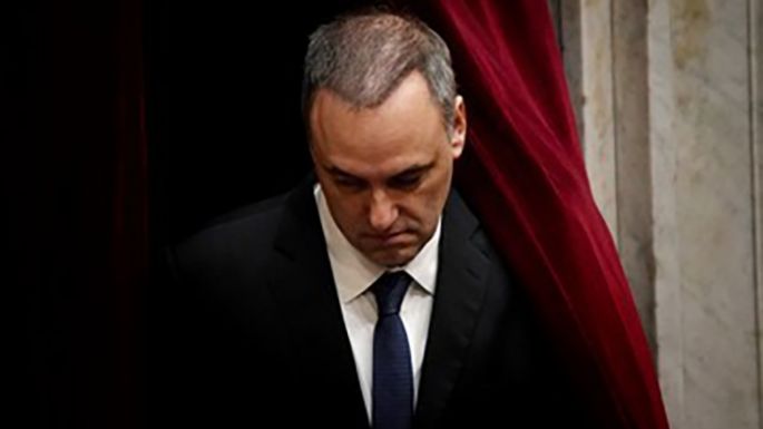Manuel Adorni renunció a la jefatura de Gabinete