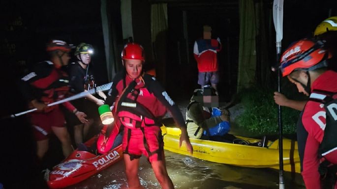 Familias fueron evacuadas por la crecida del río Los Sauces