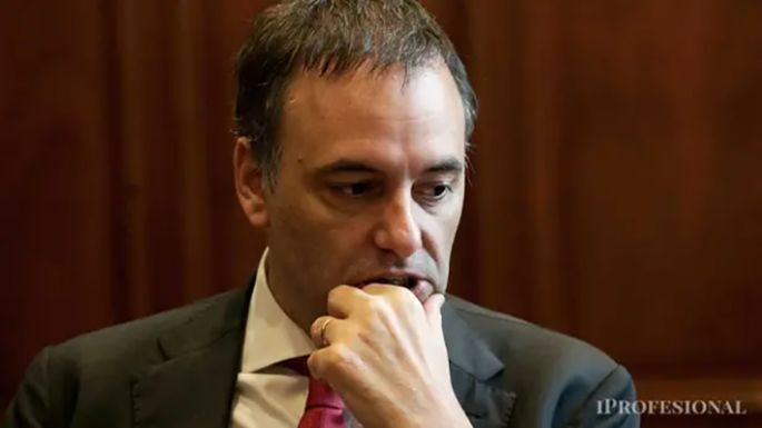 Se inicia la convocatoria de los ministros con el jefe de Gabinete