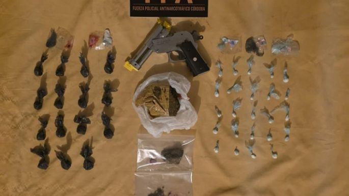 Desbaratan un búnker de drogas en Córdoba: hay dos detenidos