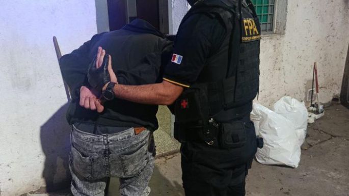 Dos detenidos por tenencia de drogas en controles preventivos