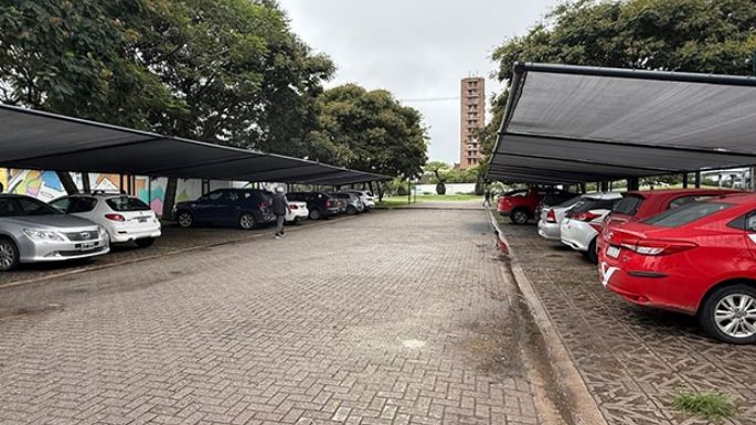 Diferencias entre concejales por el cambio de un estacionamiento