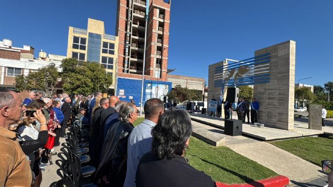 Villa María homenajeó al Batallón Antiaéreo de Infantería de Marina a 44 años de su bautismo de fuego