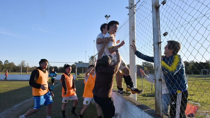Unión festejó gracias a una travesura de Iván