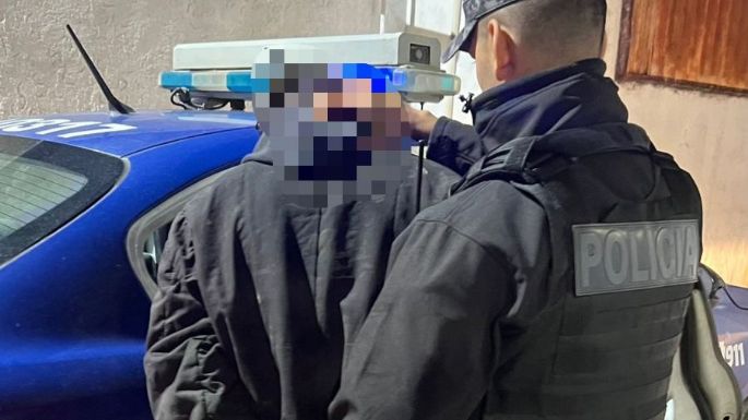 Una veintena de detenciones durante el finde: botellas de Coca y una antena, entre los casos