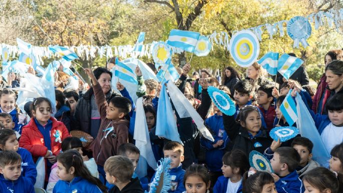 Celebraron el Día de la Escarapela con más de 200 niños