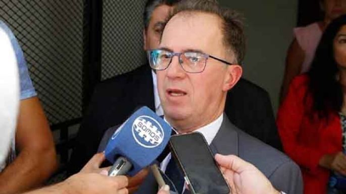 Renunció un intendente al ser suspendido por el Deliberante