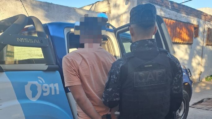 Joven fue detenido por golpear a su pareja 