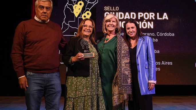 Reconocimiento nacional a cinco municipalidades