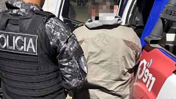 Dos detenidos por agredir a sus parejas