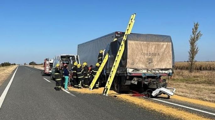 Autopista: camionero atrapado tras un choque “por alcance”