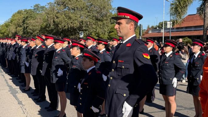 [FOTOS] Los Bomberos realizan el acto por su 75° aniversario