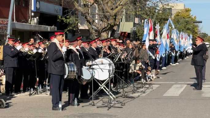 [FOTOS] Los Bomberos realizan el acto por su 75° aniversario