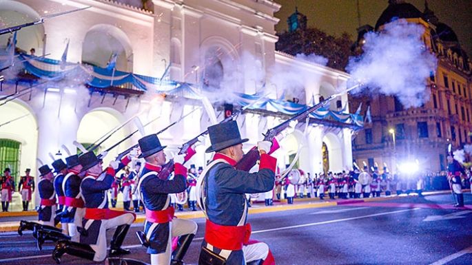 Milei preside hoy los actos centrales de los 216 años de la Revolución de Mayo