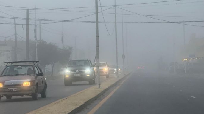 La niebla complica la circulación y piden extremar precauciones